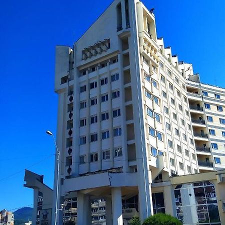 Hotel Mara Baia Mare Exteriör bild