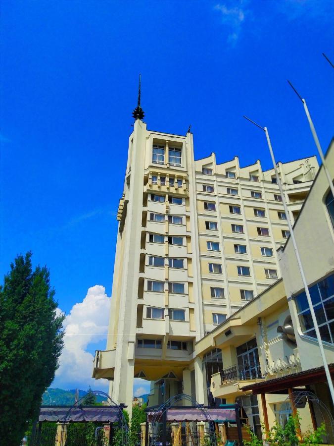 Hotel Mara Baia Mare Exteriör bild